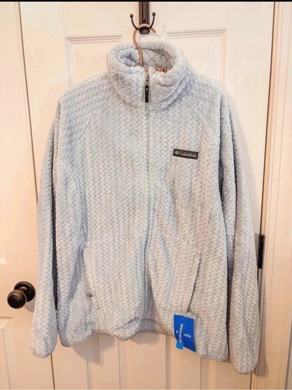 Columbia Women's Pale Blue Plush Full-Zip Teddy Jacket